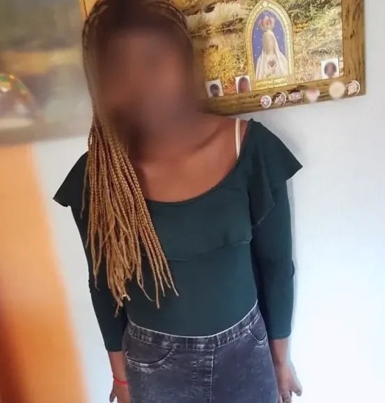 Aina, 36 años